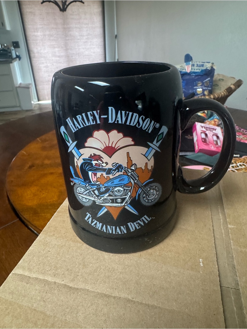 TAZ HARLEY DAVIDSON BLACK MUG WARNERS BROTHERS TASMANIAN DEVIL 1993
